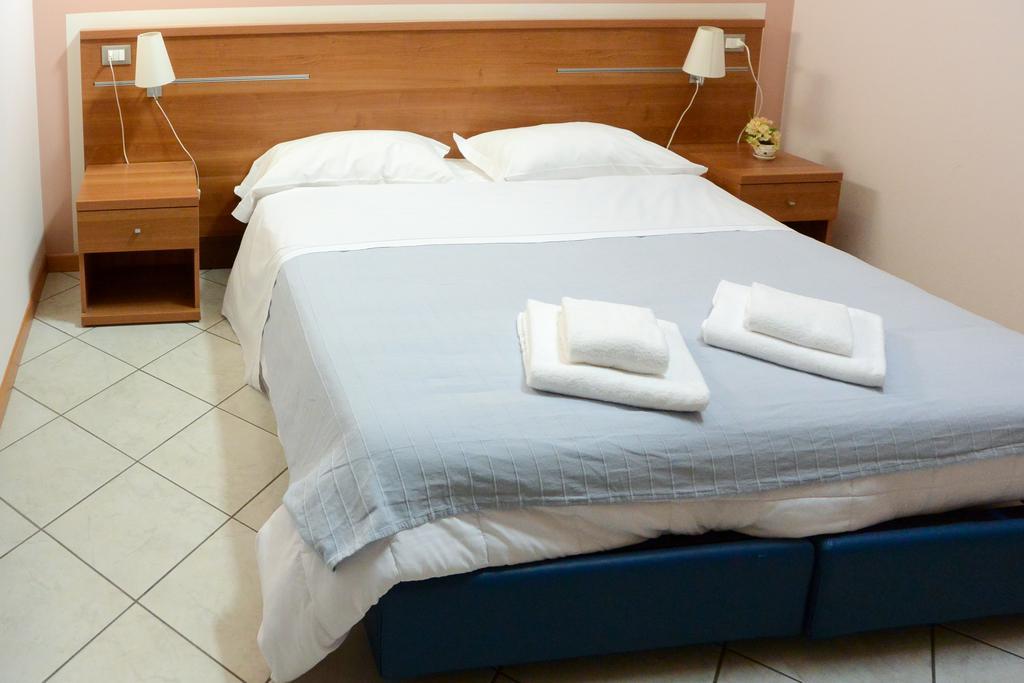 Albergo Meuble Abatjour Mantova Exteriér fotografie